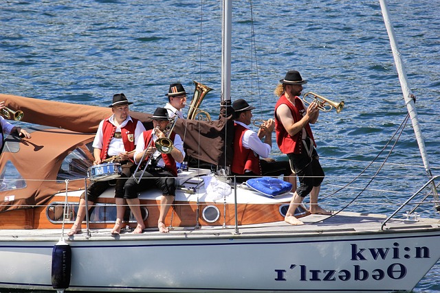 赛场风格 赛场风格